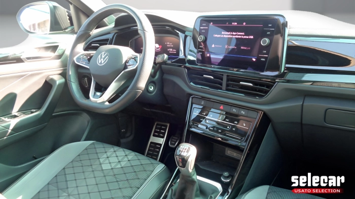 Volkswagen T-Roc  2022 -  2.0 tdi R-Line 115cv