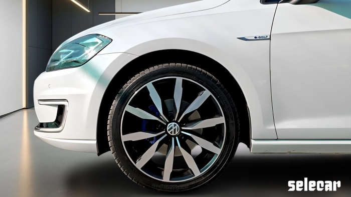 Volkswagen Golf e- 5p