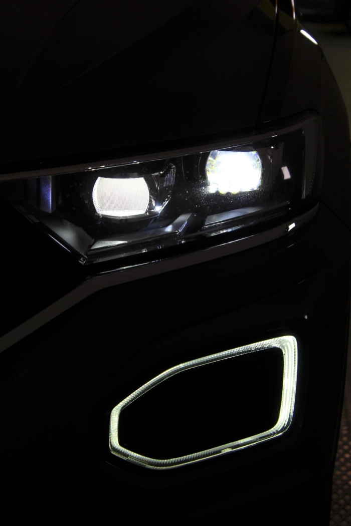 Volkswagen T-Roc  1.5 tsi Advanced