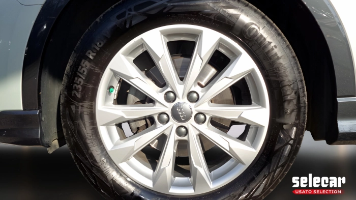 Audi Q3 Sportback  35 2.0 tdi quattro s-tronic