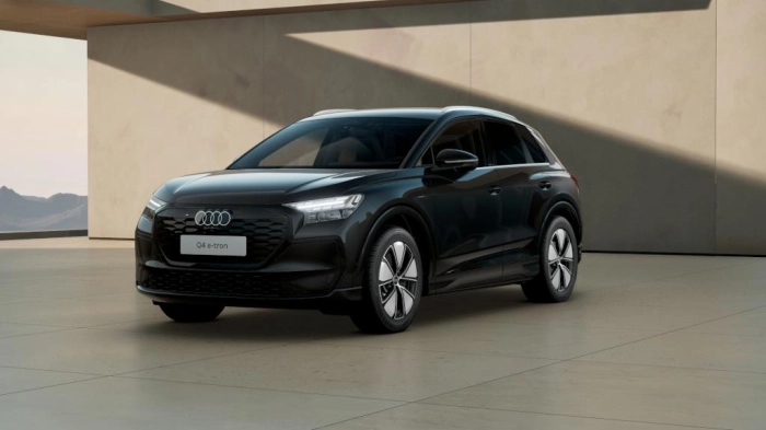 Audi Q4   SUV Custom edition e-tron  150,00 kW