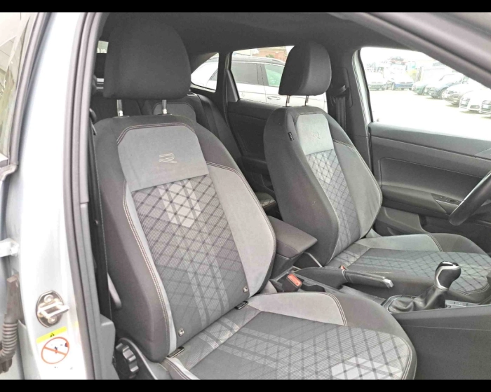 Volkswagen Taigo 1.0 tsi R-Line 110cv