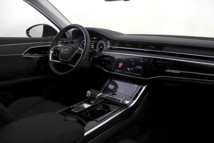 Audi A8     50 TDI quattro 210(286) kW(CV) tiptronic