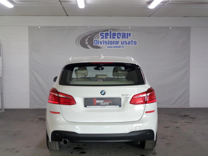 BMW Serie 218d Active Tourer Sport au