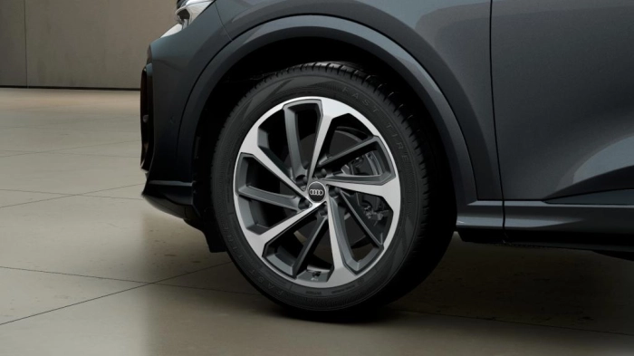 Audi Q5   S line edition TFSI quattro 150 kW S tronic