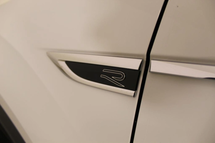 Volkswagen T-Roc  2022 -  1.5 tsi R-Line dsg