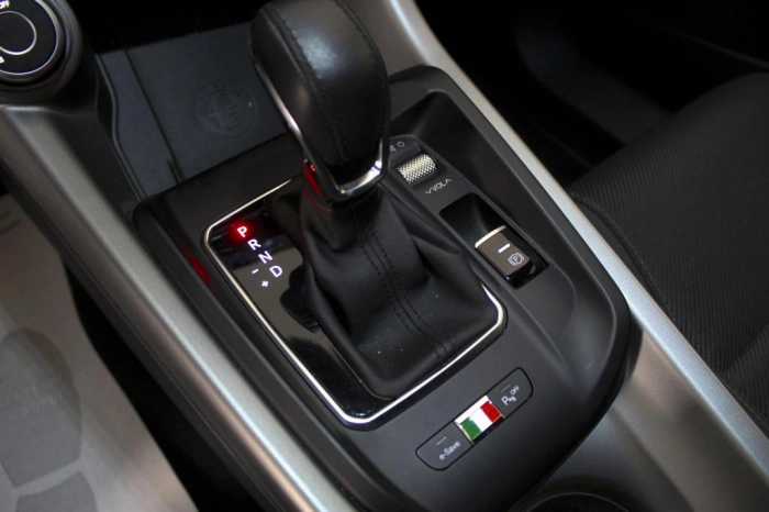 Alfa romeo Tonale 1.3 phev Speciale Q4 280cv at6