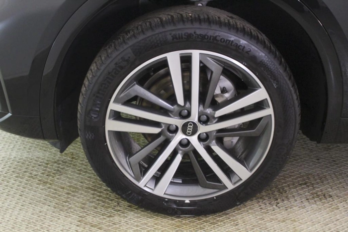 Audi Q5 Sportback  40 2.0 tdi mhev 12V S line quattro s-tronic