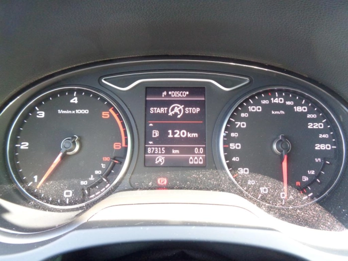 Audi A3 Sportback  1.6 tdi Ambition