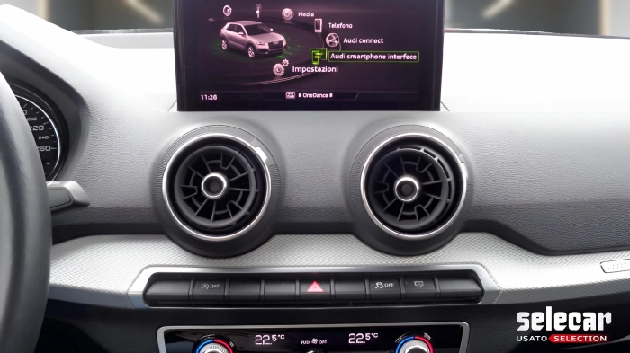 Audi Q2  30 2.0 tdi Admired Advanced s-tronic