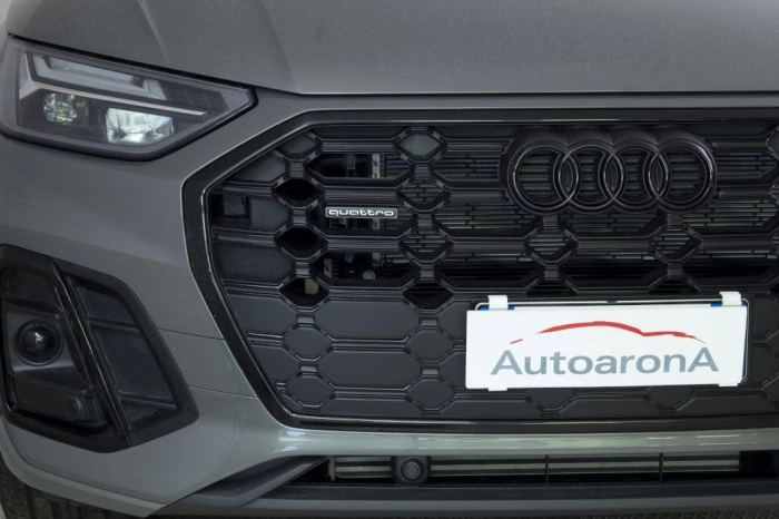 Audi Q5    S line plus 50 TFSI e quattro 220(299) kW(CV) S tronic