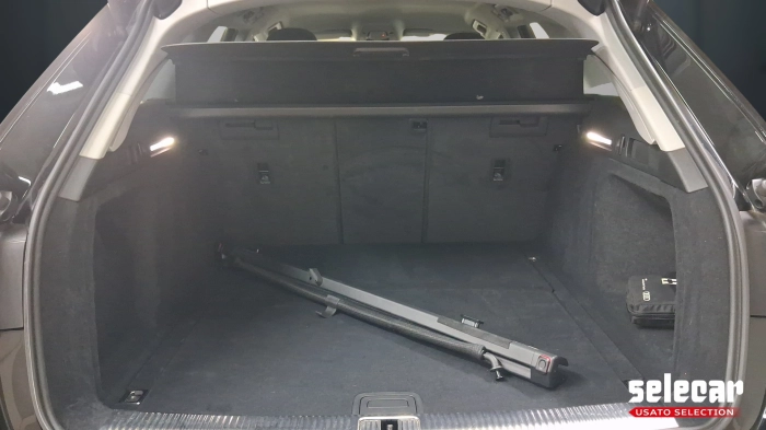 Audi A4 Avant  40 2.0 tdi mhev S line edition qu