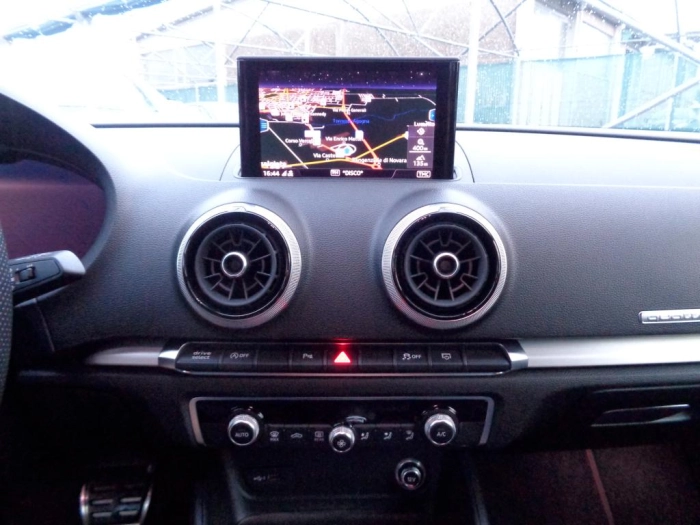 Audi S3  Sportback 2.0 tfsi quattro 300cv 