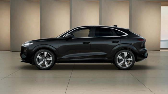 Audi Q3 Sportback   Business Advanced TFSI quattro 150 kW S tronic