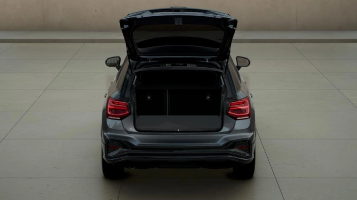 Audi Q2    Identity Black 35 TFSI  110(150) kW(CV) S tronic