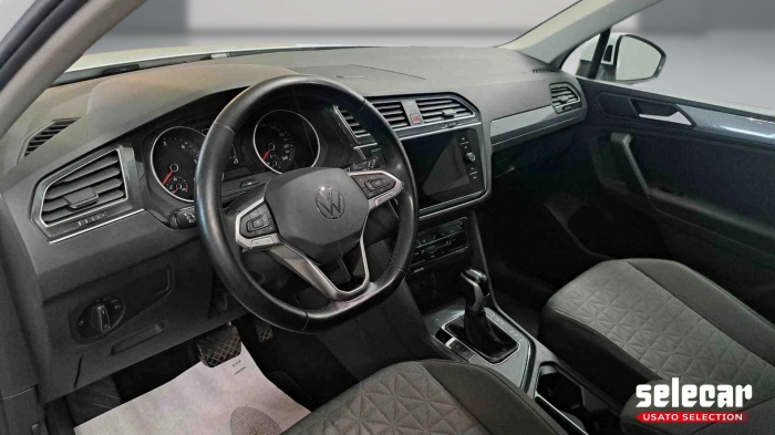 Volkswagen Tiguan  2.0 tdi Life 150cv dsg