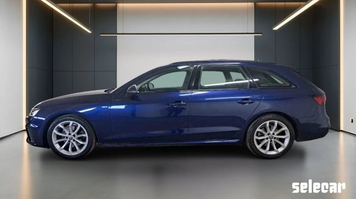 Audi A4 Avant  35 2.0 tdi mhev S Line edition 16