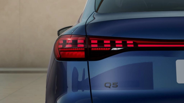 Audi Q5 Sportback   Sportback Business Advanced TDI quattro 150 kW S tronic