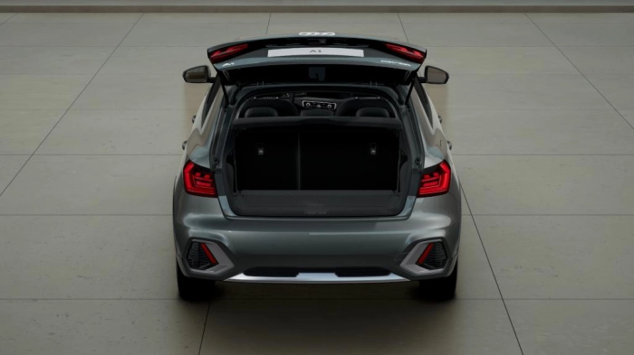 Audi A1 Allstreet   Business 30 TFSI  85(116) kW(CV) 6-marce