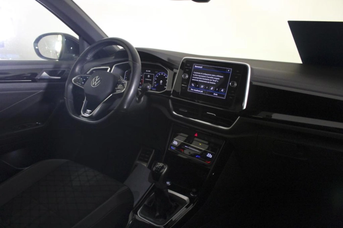 Volkswagen T-Roc  1.0 tsi R-Line 110cv