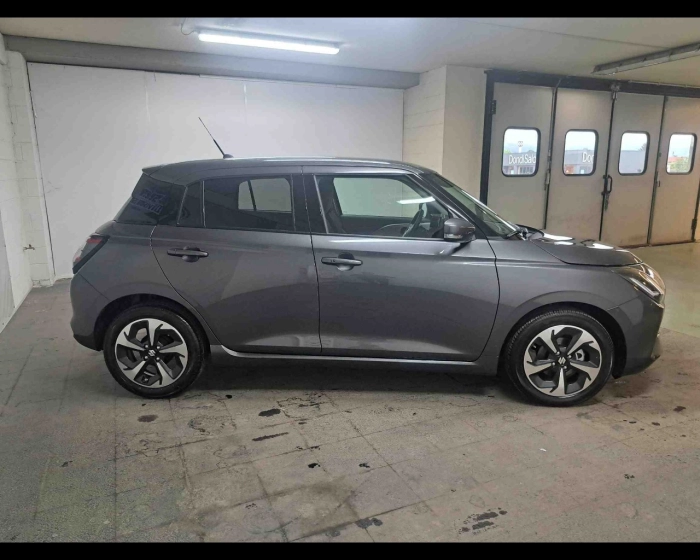 Suzuki Swift  VII -  1.2h Top 2wd