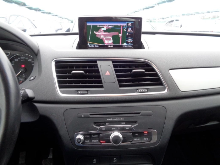 Audi Q3  2.0 tdi Business 140cv