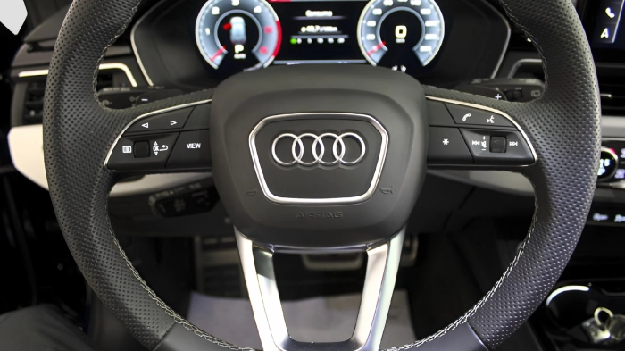 Audi A4 Avant  40 2.0 tdi mhev S line edition quattro 204cv s-tronic