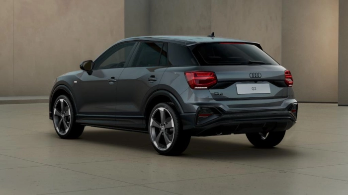 Audi Q2    Identity Black 35 TFSI  110(150) kW(CV) S tronic
