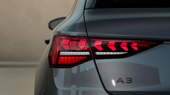 Audi A3 Sportback   S line edition TFSI  110 kW S tronic