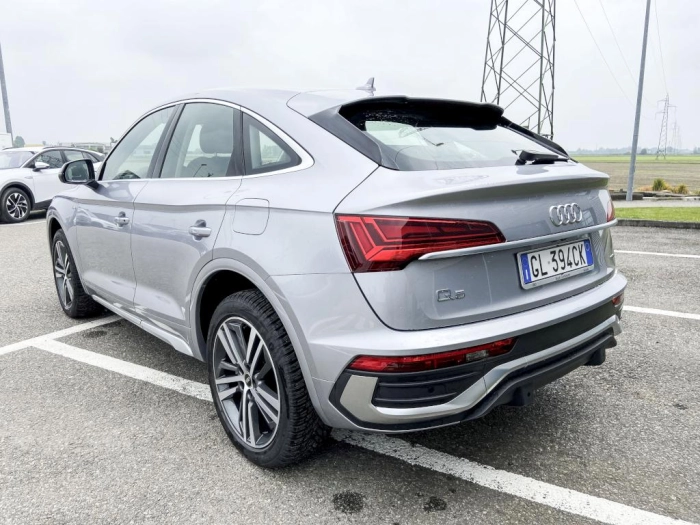 Audi Q5 Sportback   Sportback S line 50 TFSI e quattro 220(299) kW(PS) S tronic