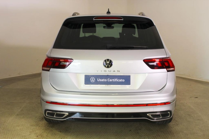Volkswagen Tiguan  2.0 tdi R-Line 150cv dsg