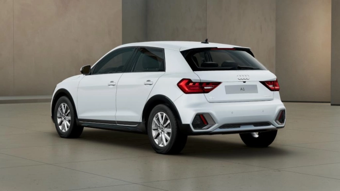 Audi A1 Allstreet   Business 30 TFSI  85(116) kW(CV) 6-marce