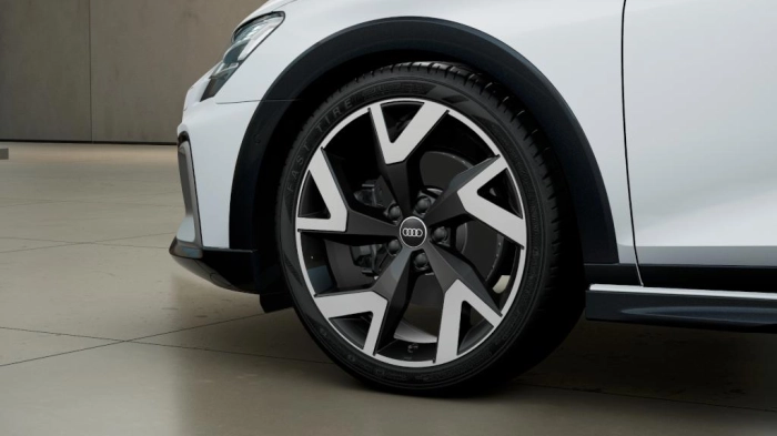 Audi A3 Allstreet   Identity Contrast TDI  110 kW S tronic