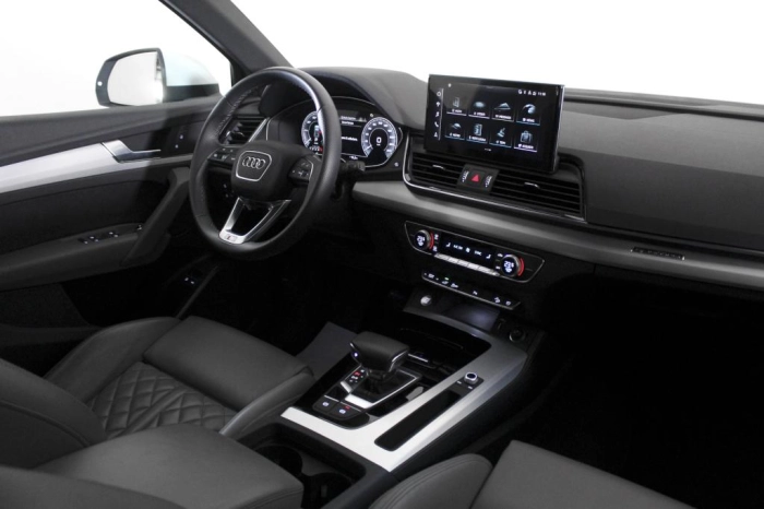 Audi Q5 Sportback   Sportback S line plus 50 TFSI e quattro 220(299) kW(CV) S tronic