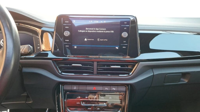 Volkswagen T-Roc  2022 -  1.5 tsi R-Line dsg