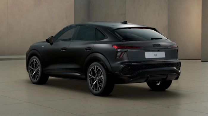Audi Q3 Sportback   S line edition e-hybrid  200 kW S tronic