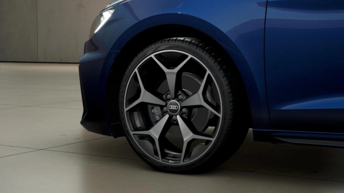 Audi A1 Sportback   Identity Black 30 TFSI  85(116) kW(CV) S tronic