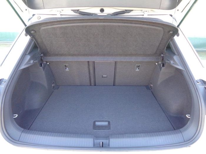 Volkswagen T-Roc  1.0 tsi R-Line