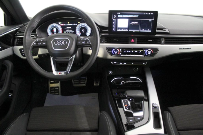 Audi A4 Avant  40 2.0 tdi mhev S line edition quattro 204cv s-tronic