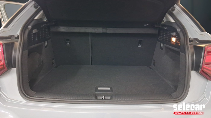 Audi Q2  30 2.0 tdi Admired