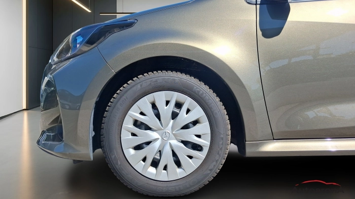 Mazda 2  1.5 vvt full hybrid electric Agile e-cvt
