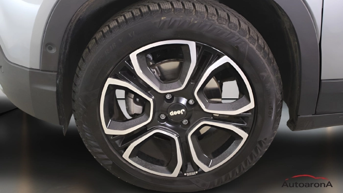 Jeep Avenger  -  1.2 turbo e-hybrid Summit fwd 100cv edct6
