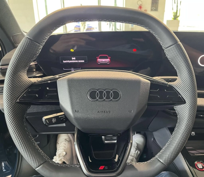 Audi A5 Sedan   Sedan  TDI quattro 150 kW S tronic
