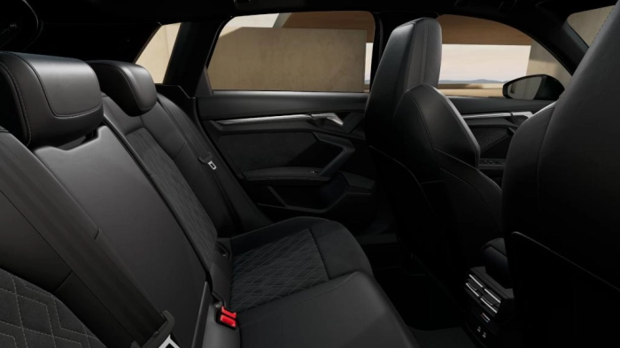 Audi A3 Allstreet   Identity Contrast TFSI quattro 150 kW S tronic