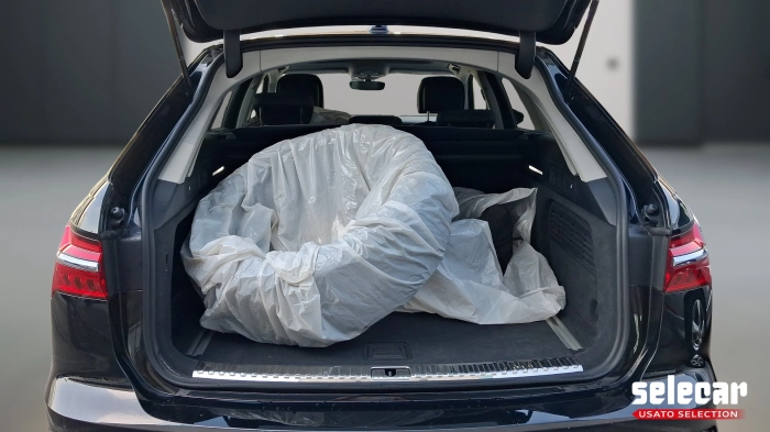 Audi A6  Allroad 40 2.0 tdi mhev 12V quattro 2