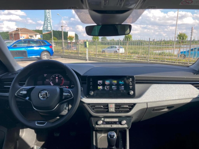 Skoda Kamiq Black Dots 1,0 TSI 85 kW (115 CV) 6 marce - manuale