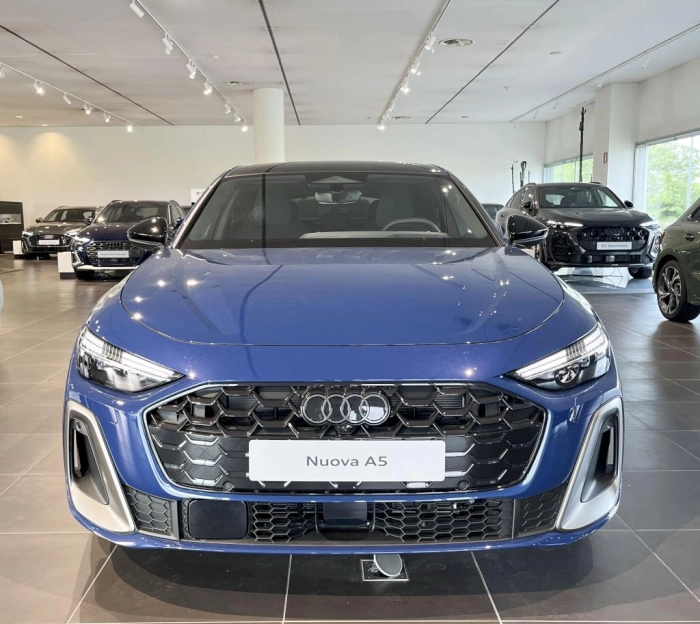 Audi A5 Sedan   Sedan  TDI quattro 150 kW S tronic