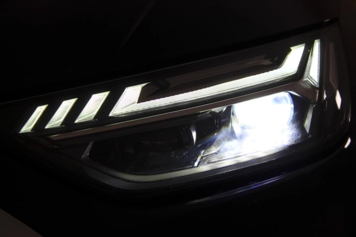 Audi Q5  40 2.0 tdi mhev 12V S line quattro s-tronic