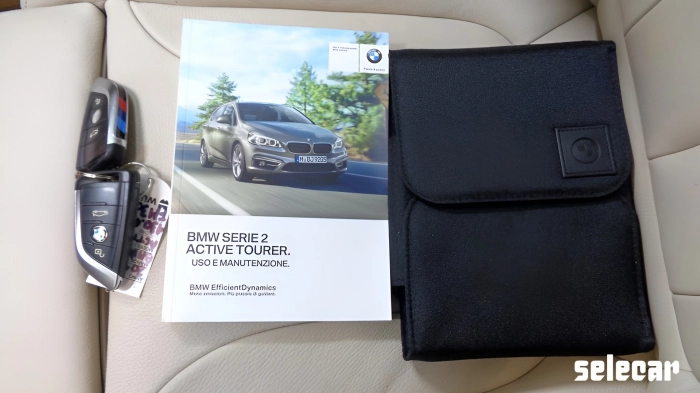 BMW Serie 218d Active Tourer Sport au