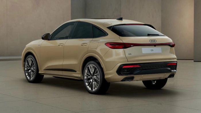 Audi Q5 Sportback   Sportback S line edition e-hybrid quattro 220 kW S tronic